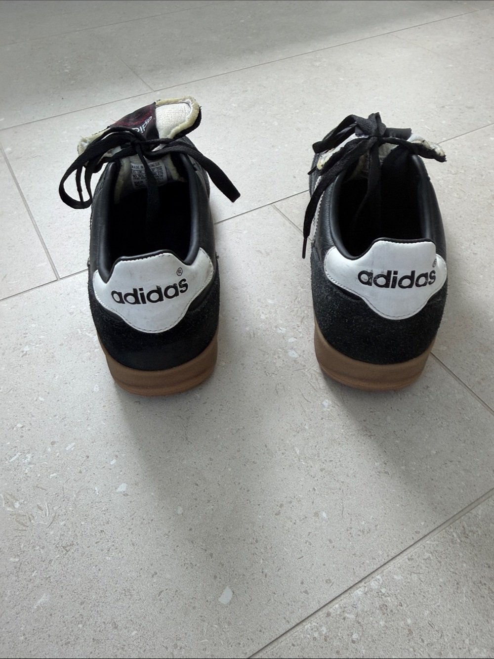 adidas mundial goal Classic Indoor Soccer Sneakers - Picture 4 of 5